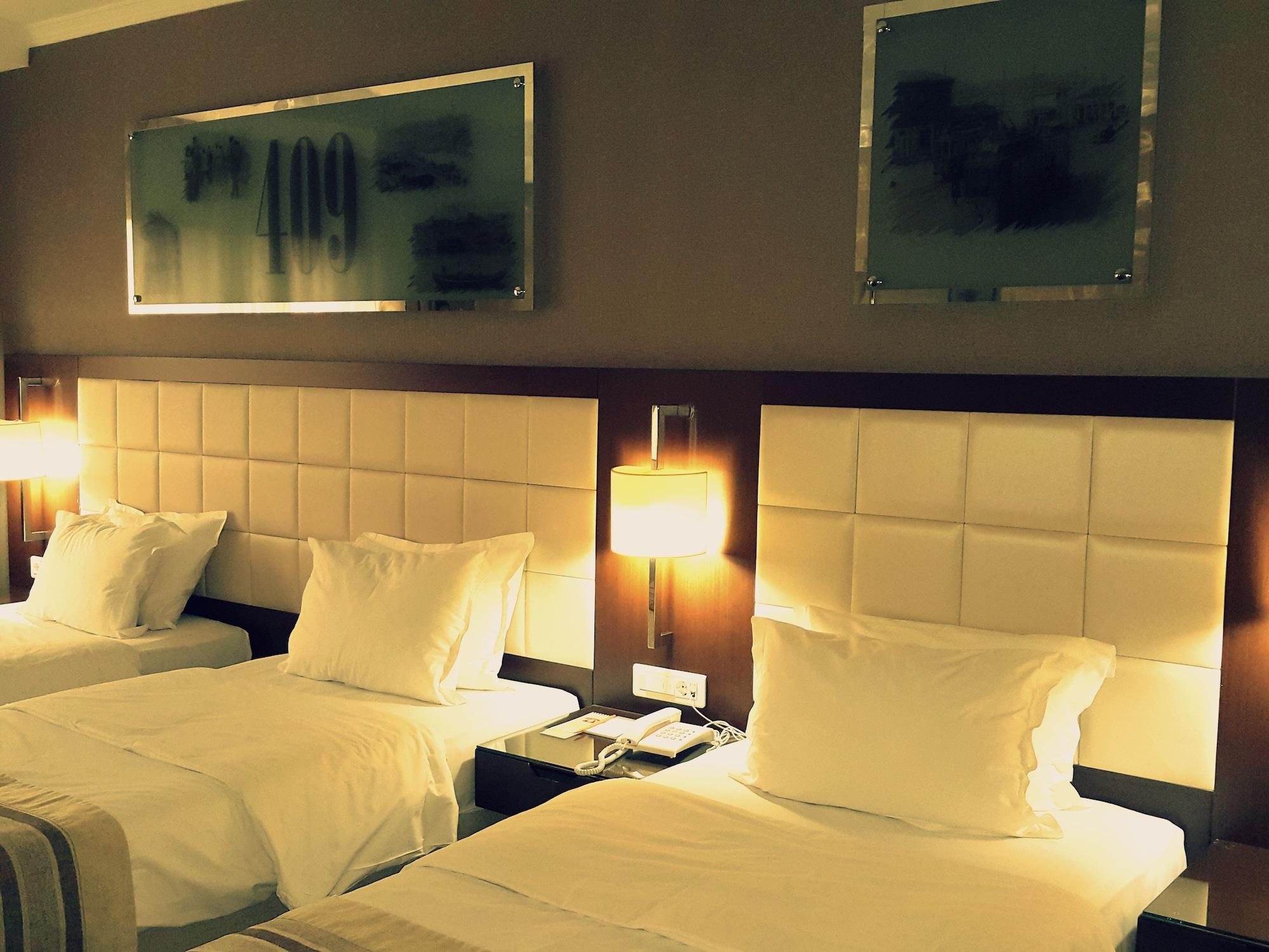 Kent Hotel Istambul Exterior foto